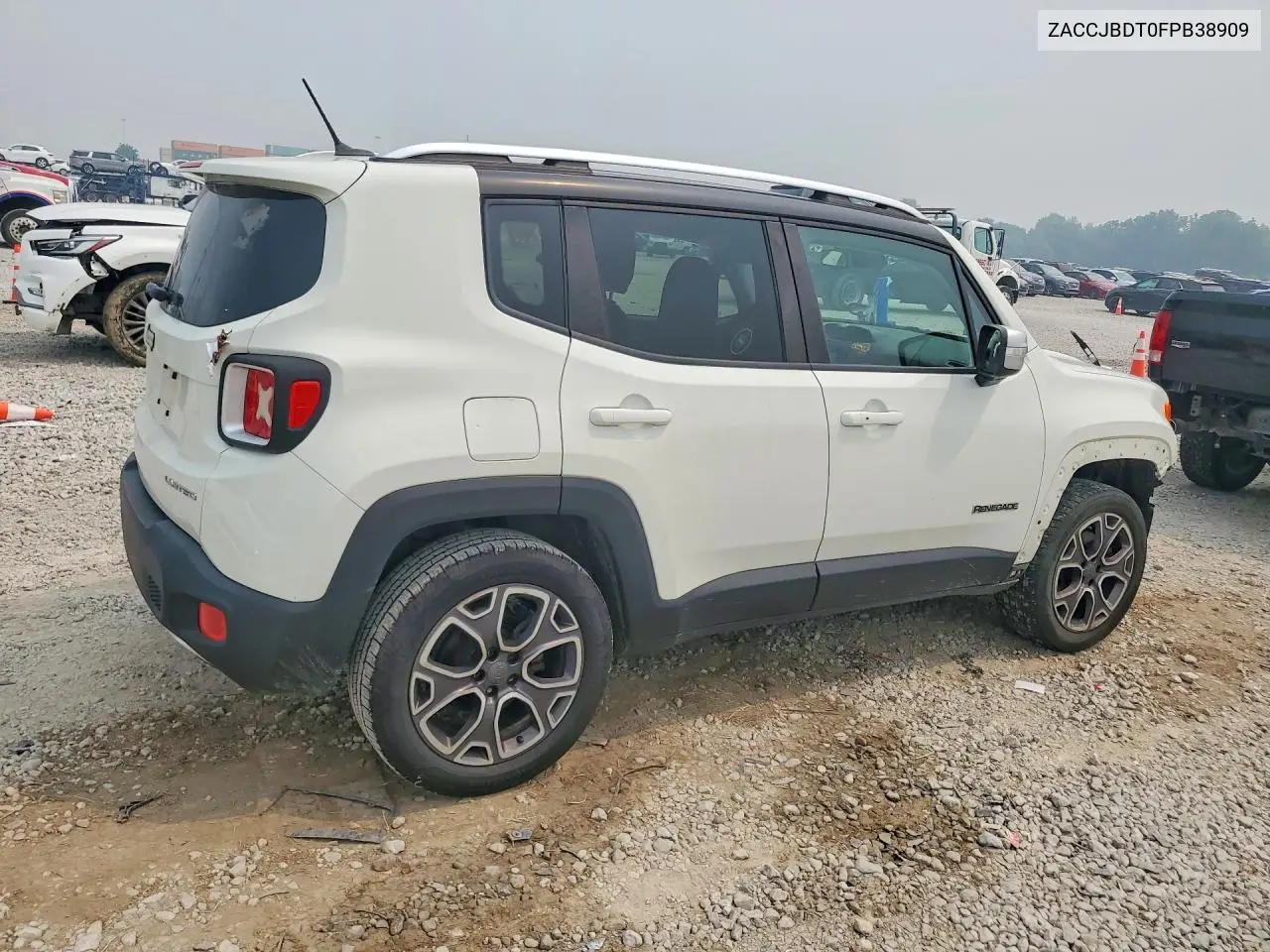 2015 Jeep Renegade Limited VIN: ZACCJBDT0FPB38909 Lot: 60836596