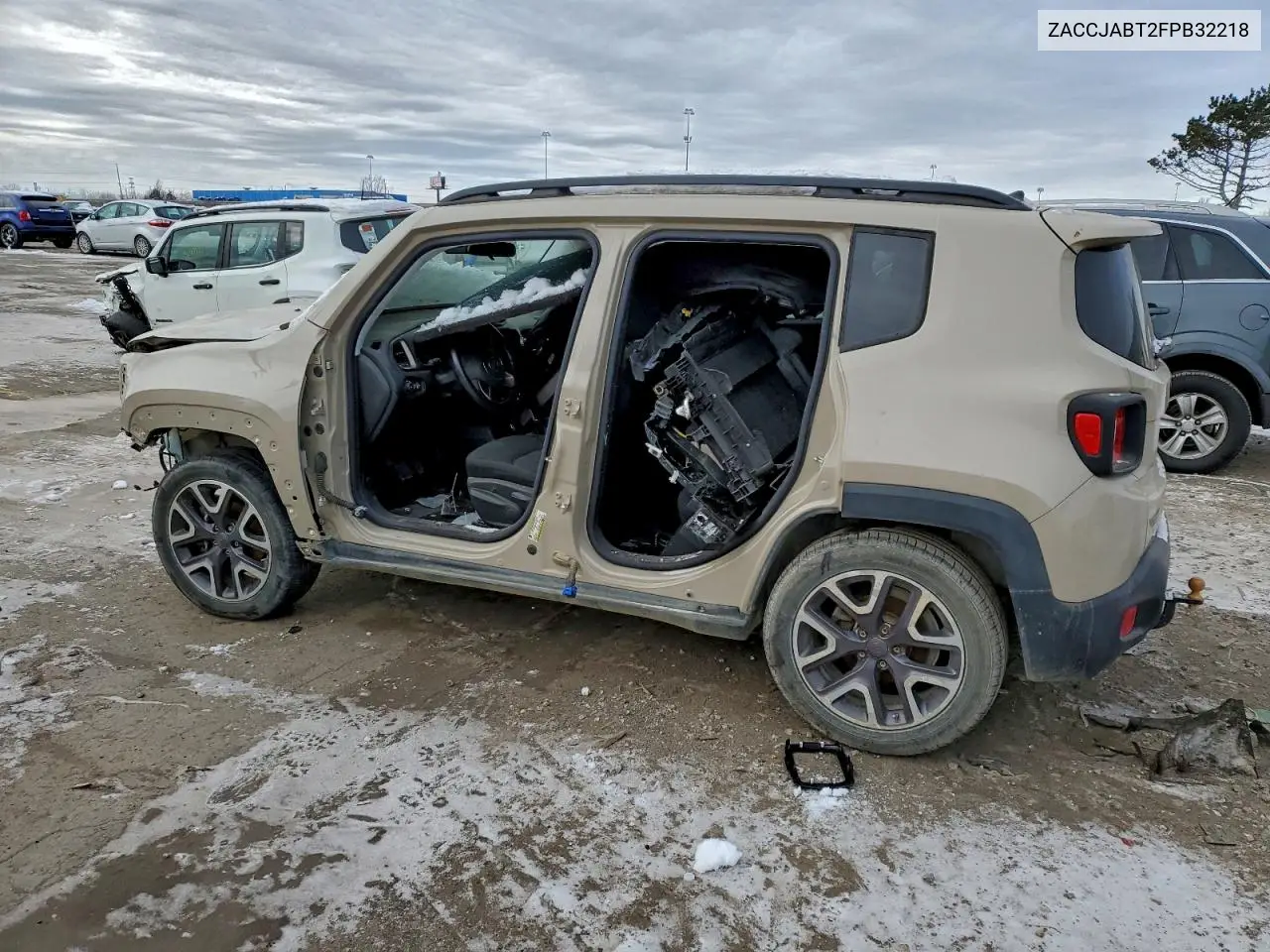 ZACCJABT2FPB32218 2015 Jeep Renegade Latitude