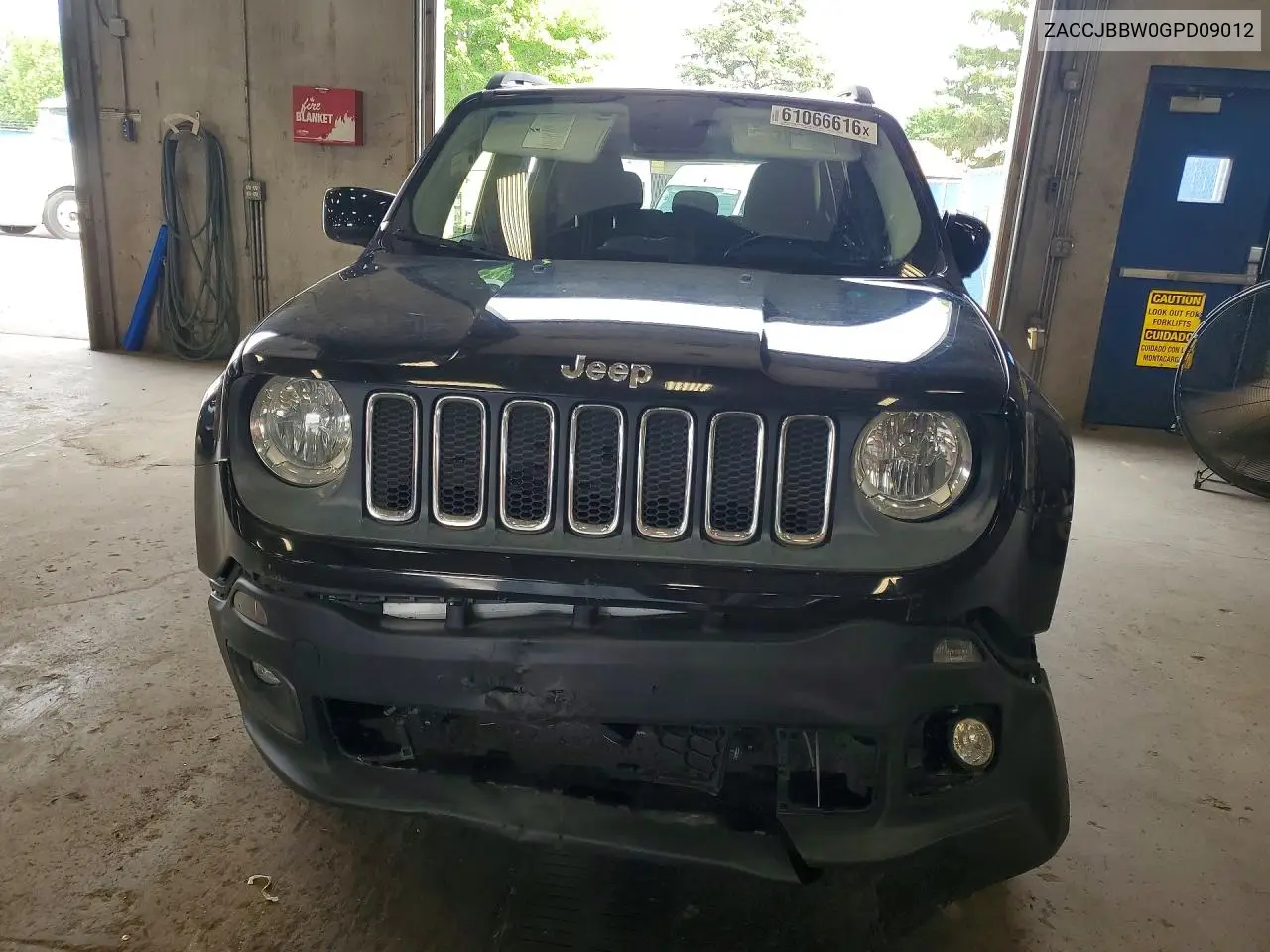 2016 Jeep Renegade Latitude VIN: ZACCJBBW0GPD09012 Lot: 61066616