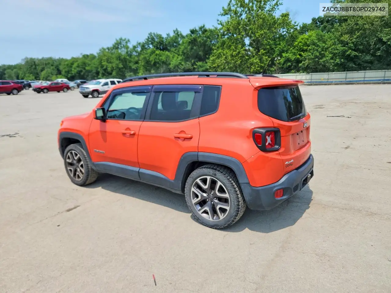2016 Jeep Renegade Latitude VIN: ZACCJBBT8GPD29742 Lot: 61174056