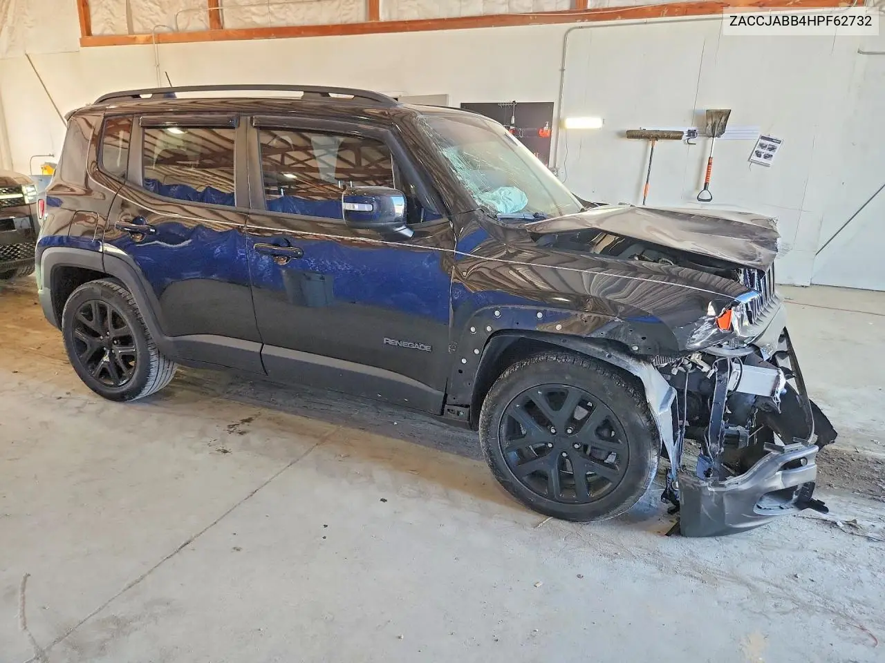2017 Jeep Renegade Latitude VIN: ZACCJABB4HPF62732 Lot: 61090866