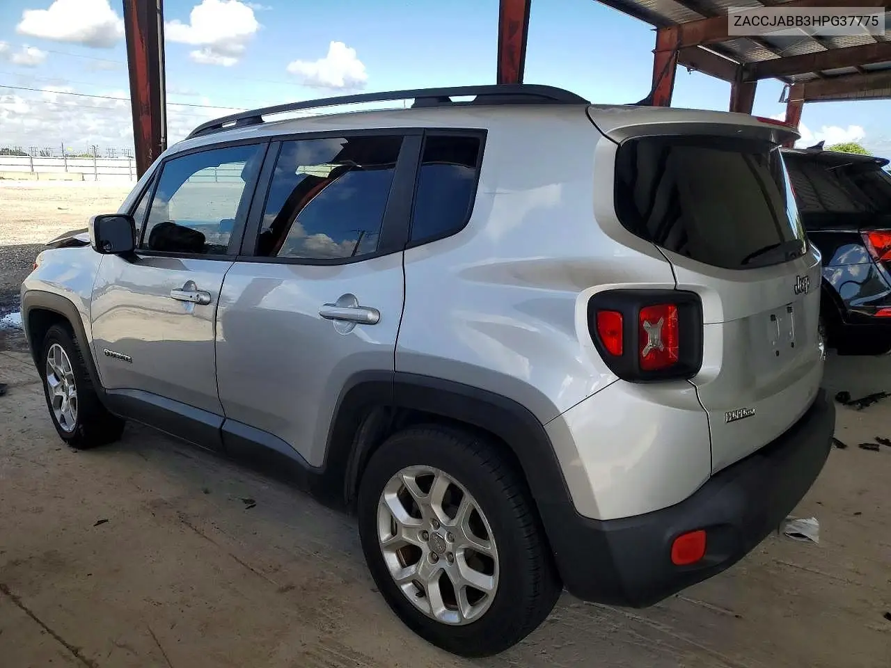 ZACCJABB3HPG37775 2017 Jeep Renegade Latitude