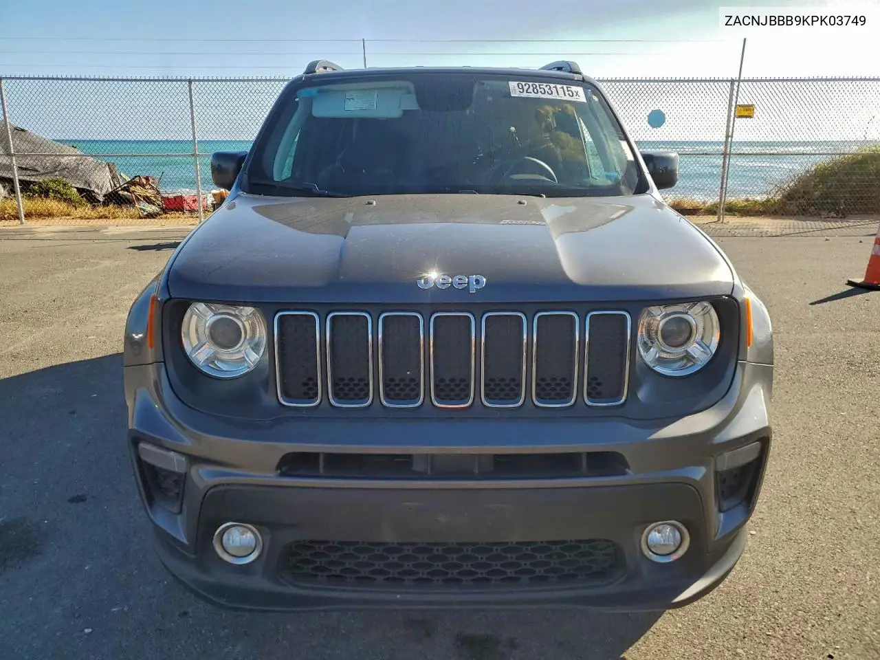 ZACNJBBB9KPK03749 2019 Jeep Renegade Latitude