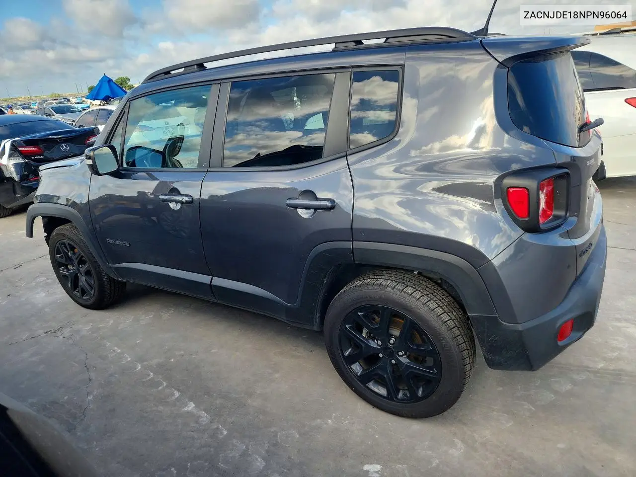 2022 Jeep Renegade Altitude VIN: ZACNJDE18NPN96064 Lot: 56836806