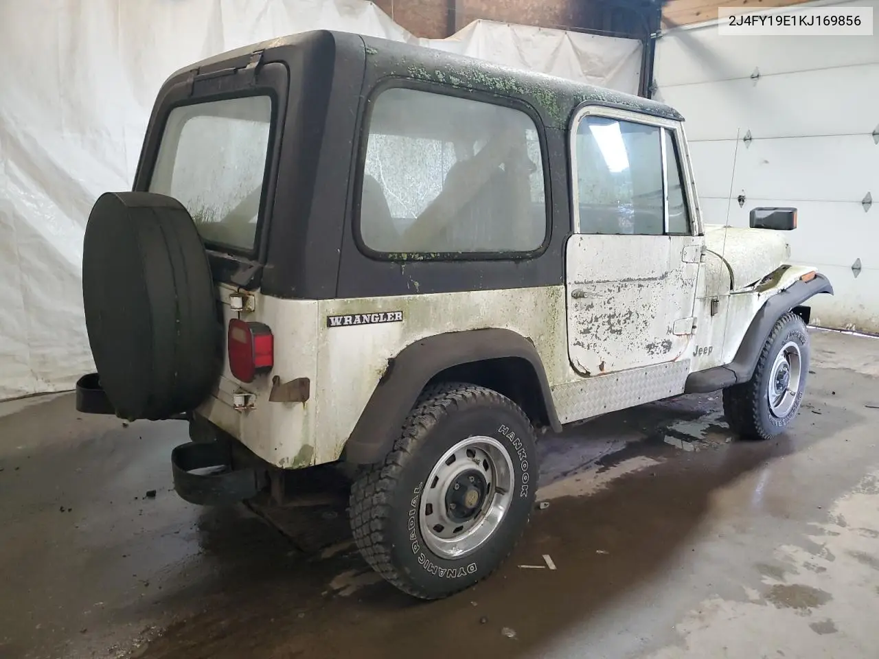 I (YJ)
