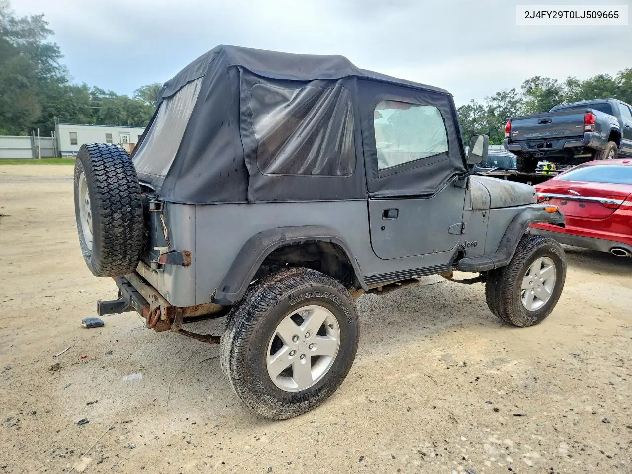 1990 Jeep Wrangler / Yj VIN: 2J4FY29T0LJ509665 Lot: 61439286