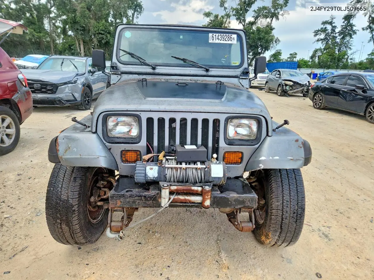 1990 Jeep Wrangler / Yj VIN: 2J4FY29T0LJ509665 Lot: 61439286