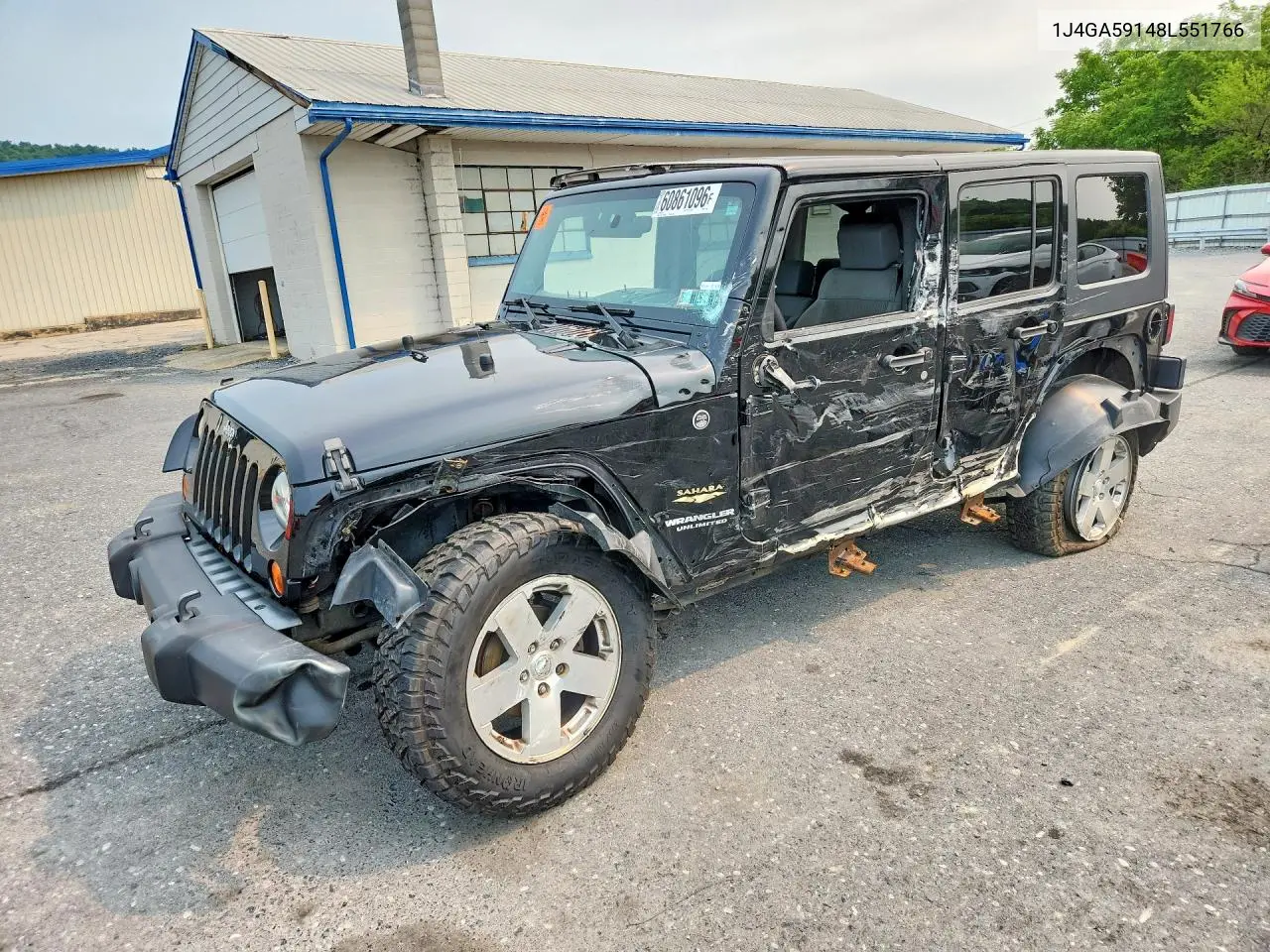 2008 Jeep Wrangler Unlimited Sahara VIN: 1J4GA59148L551766 Lot: 60861096
