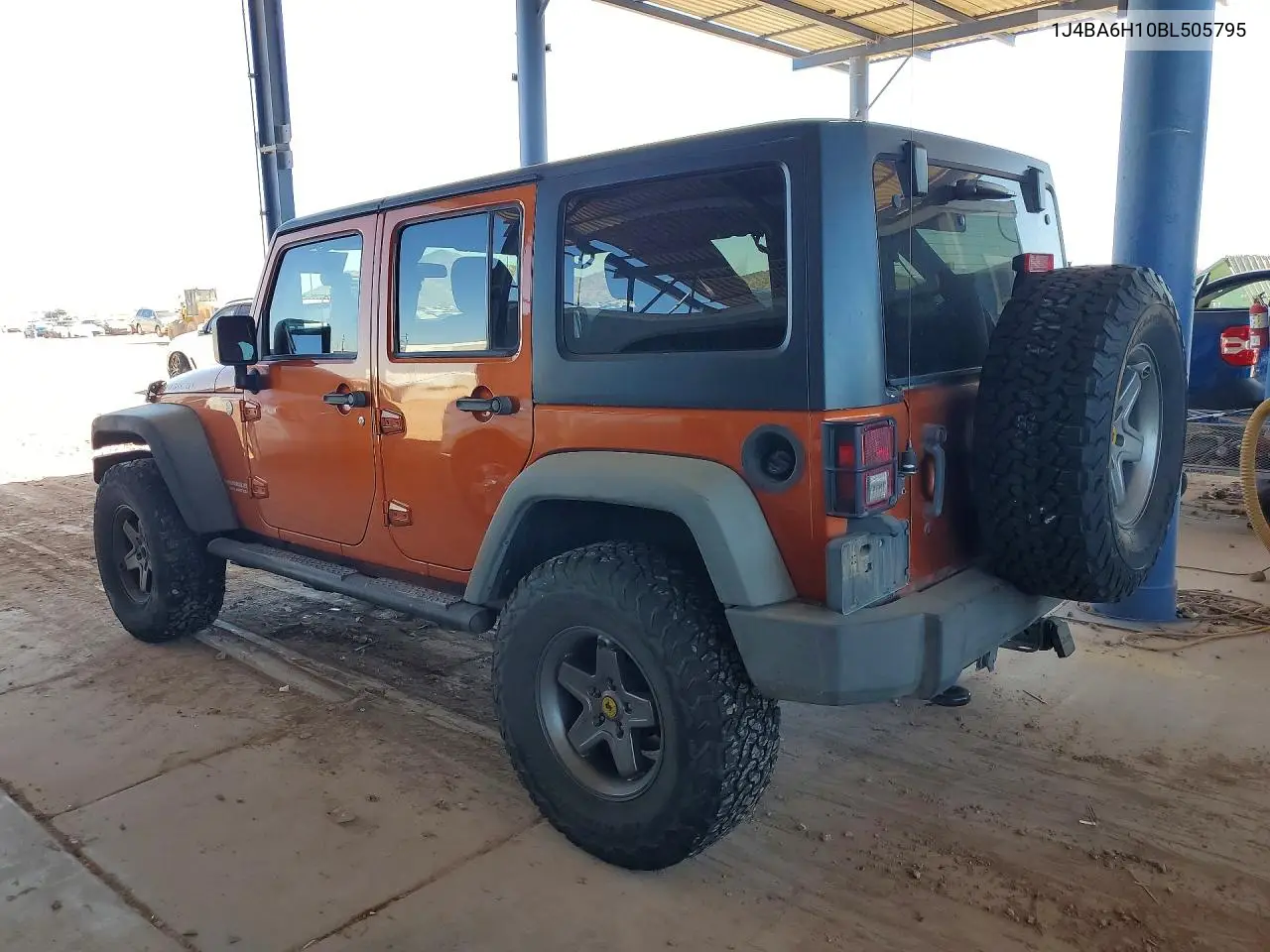 1J4BA6H10BL505795 2011 Jeep Wrangler Unlimited Rubicon