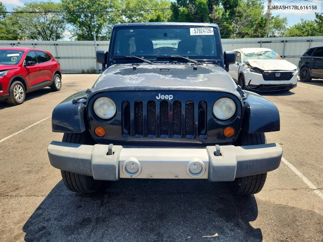 2011 Jeep Wrangler Unlimited Sahara VIN: 1J4BA5H17BL616158 Lot: 60668046