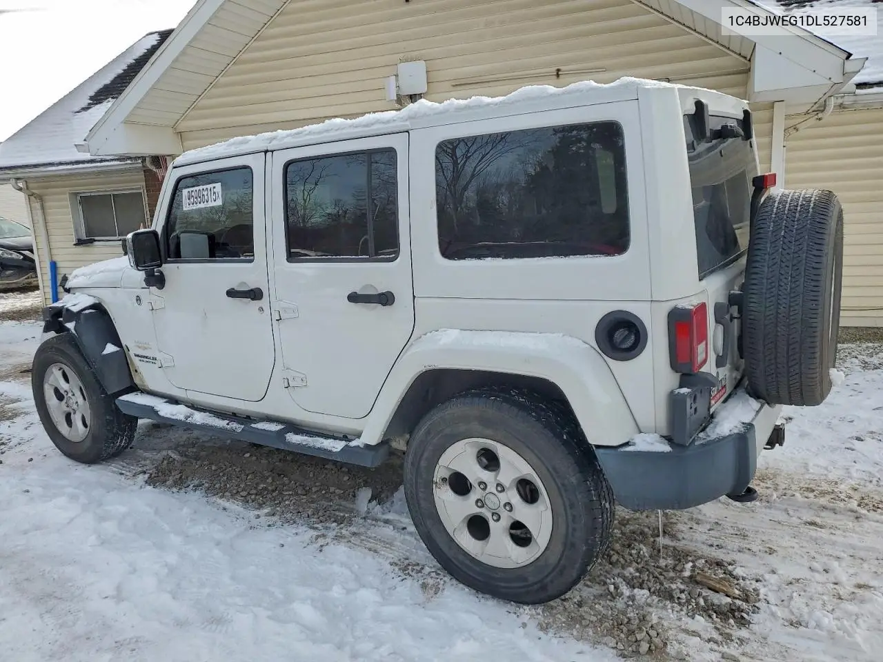 1C4BJWEG1DL527581 2013 Jeep Wrangler Unlimited Sahara
