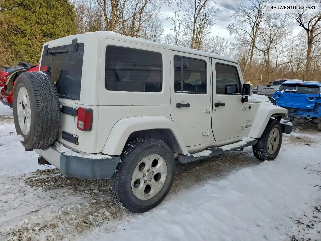 1C4BJWEG1DL527581 2013 Jeep Wrangler Unlimited Sahara