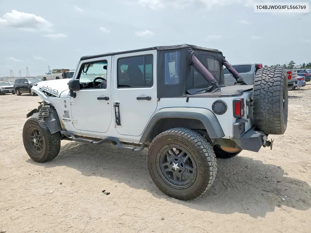 2015 Jeep Wrangler Unlimited Sport VIN: 1C4BJWDGXFL566769 Lot: 58616196