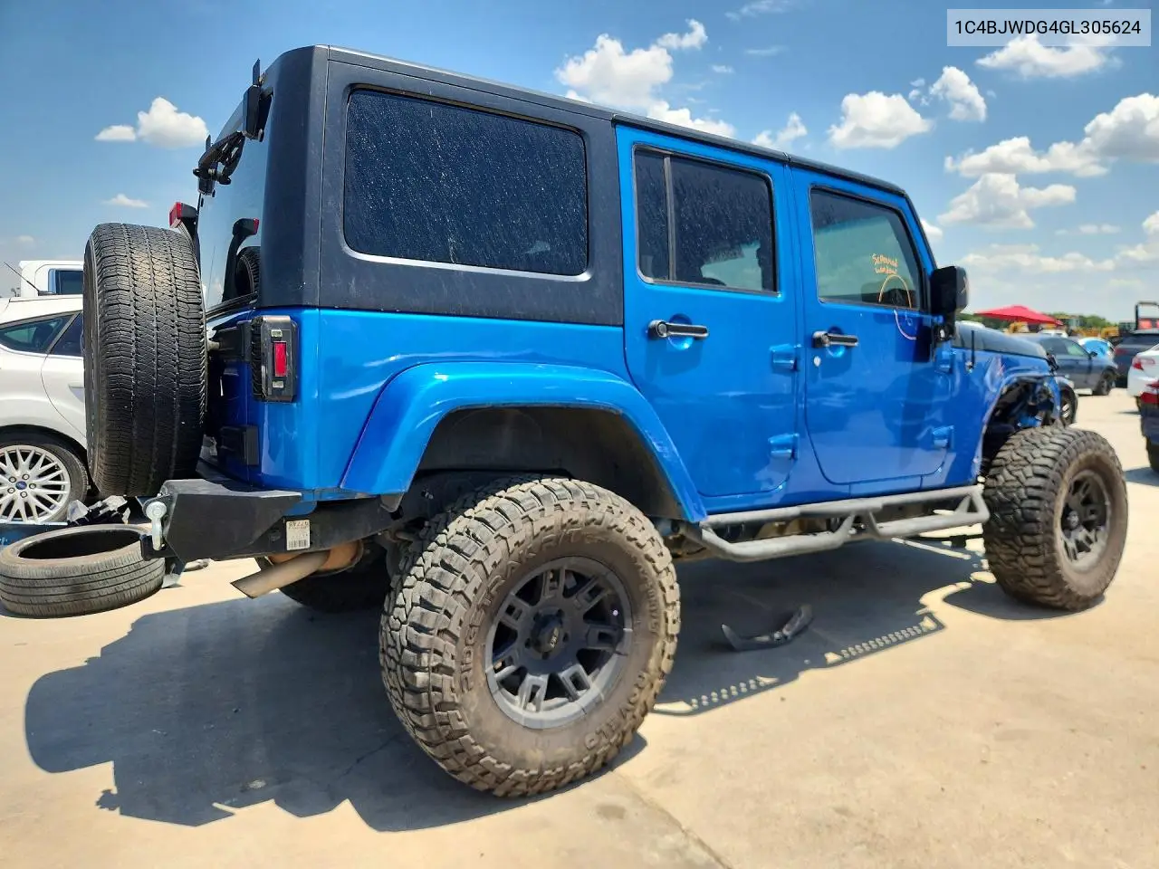 2016 Jeep Wrangler Unlimited Sport VIN: 1C4BJWDG4GL305624 Lot: 59374546