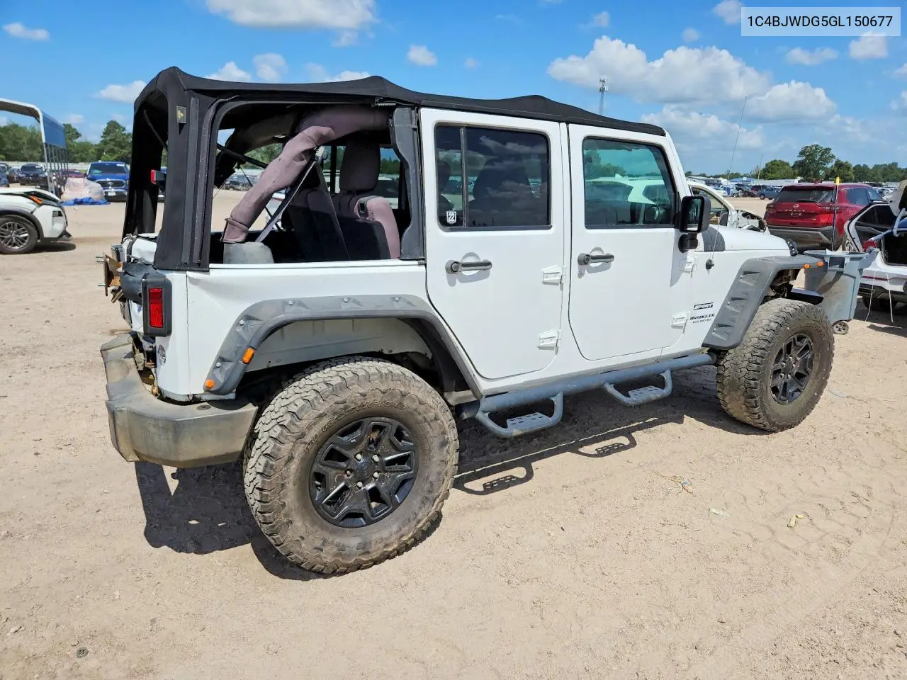 2016 Jeep Wrangler Unlimited Sport VIN: 1C4BJWDG5GL150677 Lot: 61082956