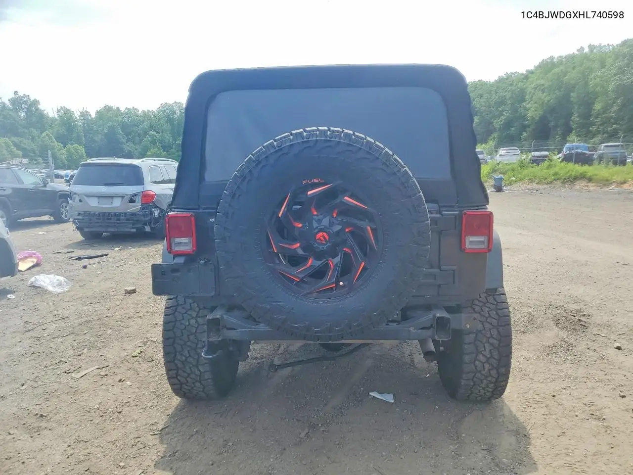 2017 Jeep Wrangler Unlimited Sport VIN: 1C4BJWDGXHL740598 Lot: 56030416