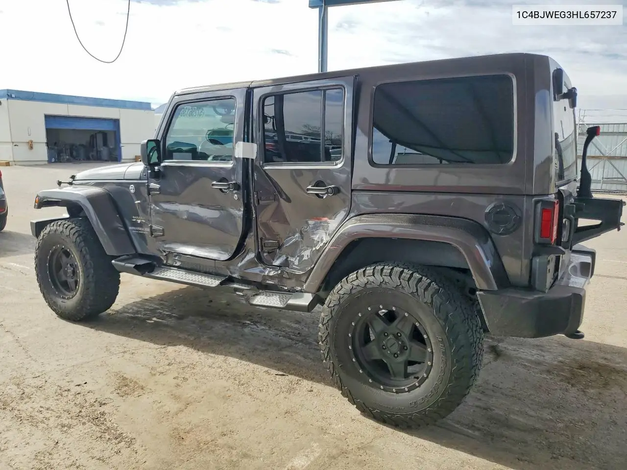 2017 Jeep Wrangler Unlimited Sahara VIN: 1C4BJWEG3HL657237 Lot: 57256136