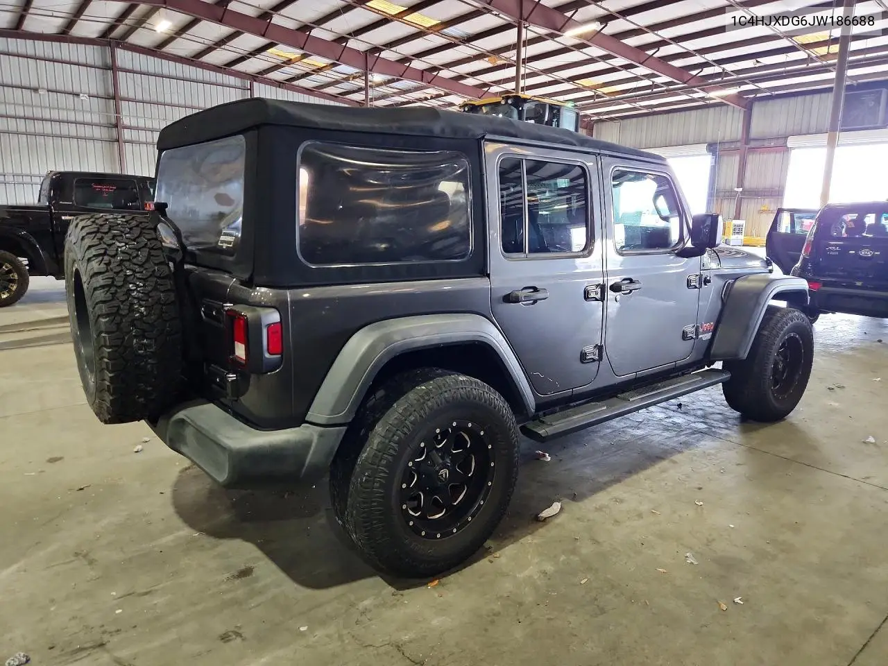 2018 Jeep Wrangler Unlimited Sport VIN: 1C4HJXDG6JW186688 Lot: 59698926