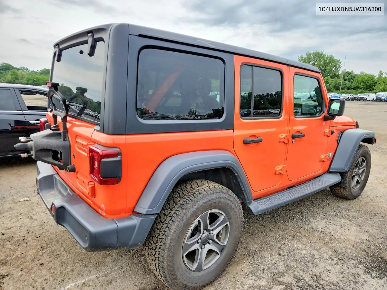 2018 Jeep Wrangler Unlimited Sport VIN: 1C4HJXDN5JW316300 Lot: 59826056