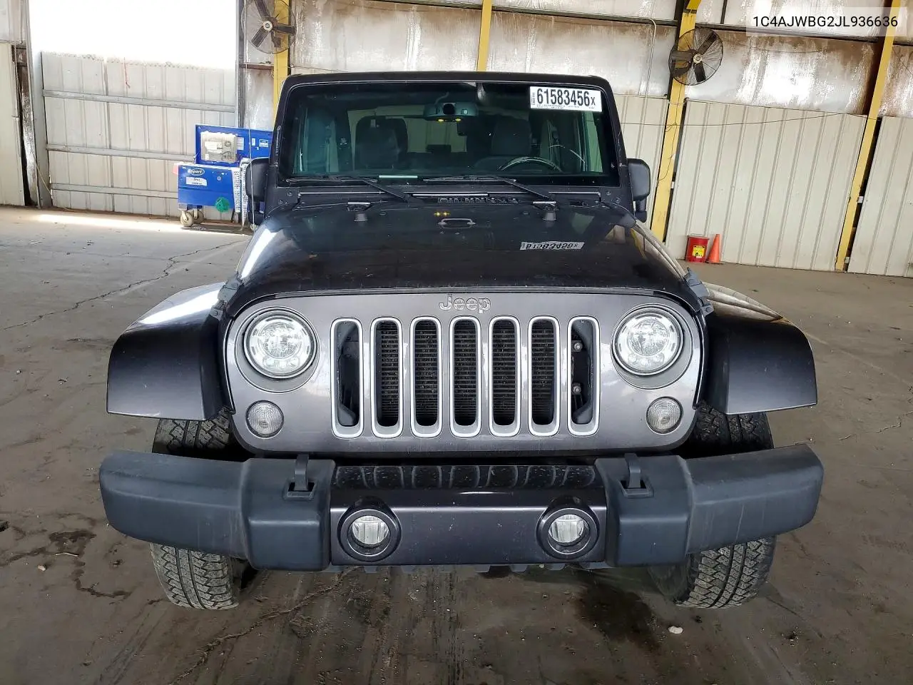 2018 Jeep Wrangler Sahara VIN: 1C4AJWBG2JL936636 Lot: 61583456