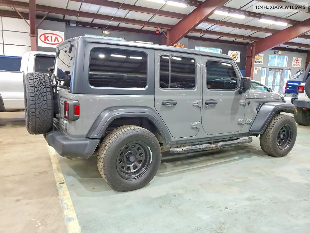 2020 Jeep Wrangler Unlimited Sport VIN: 1C4HJXDG9LW105945 Lot: 58578616