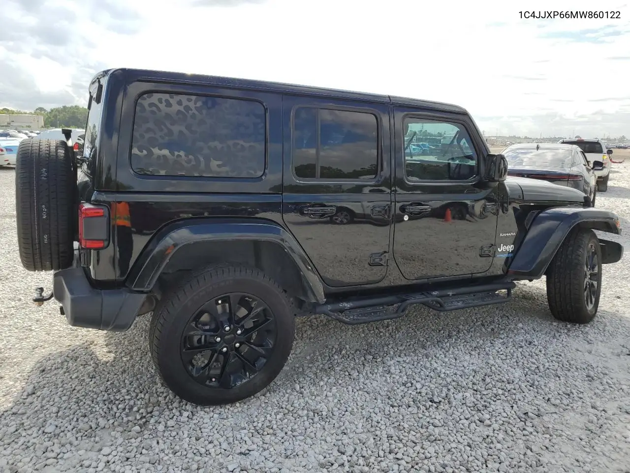 1C4JJXP66MW860122 2021 Jeep Wrangler Unlimited Sahara 4Xe
