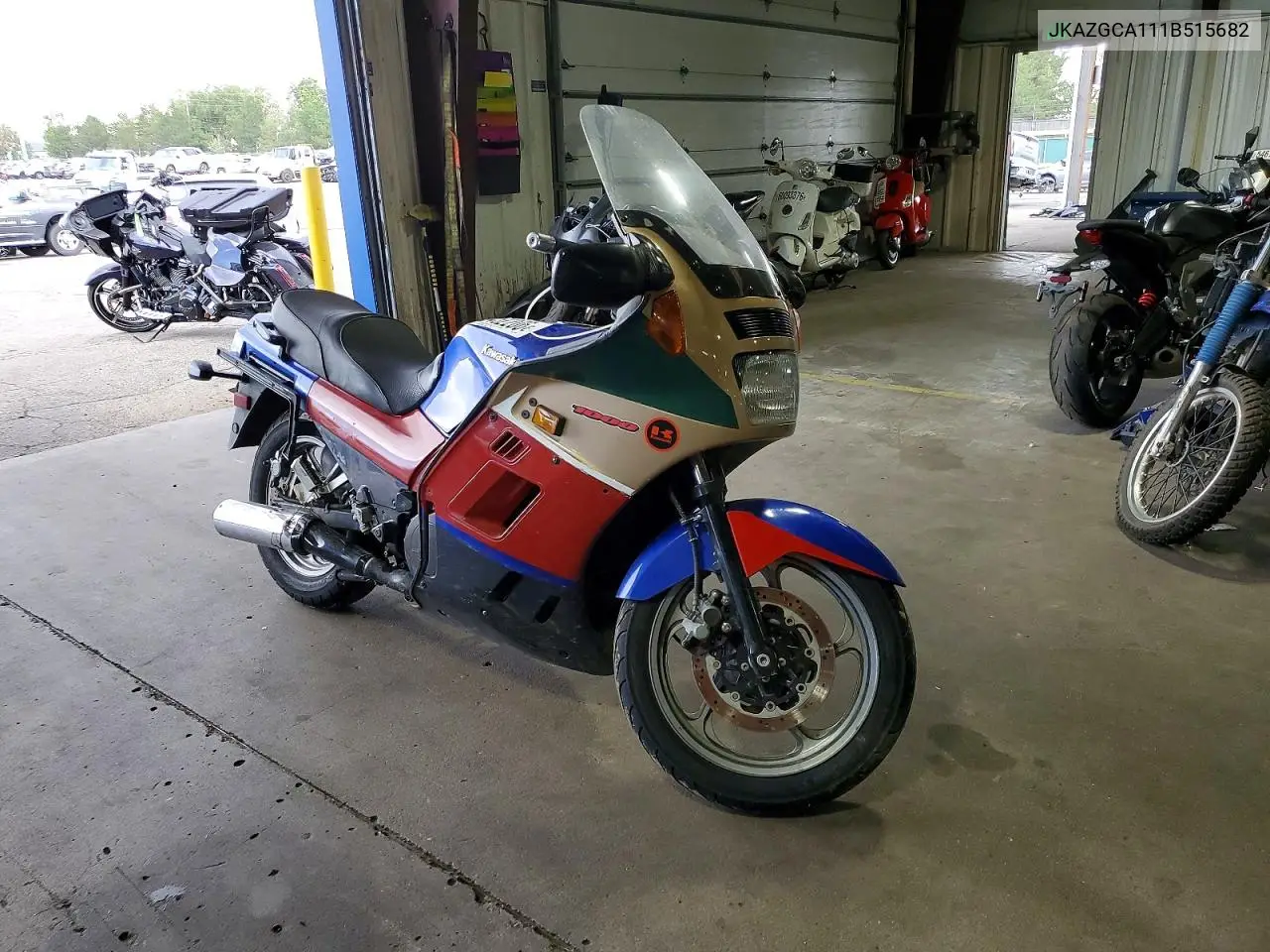 2001 Kawasaki Zg1000 VIN: JKAZGCA111B515682 Lot: 60452206