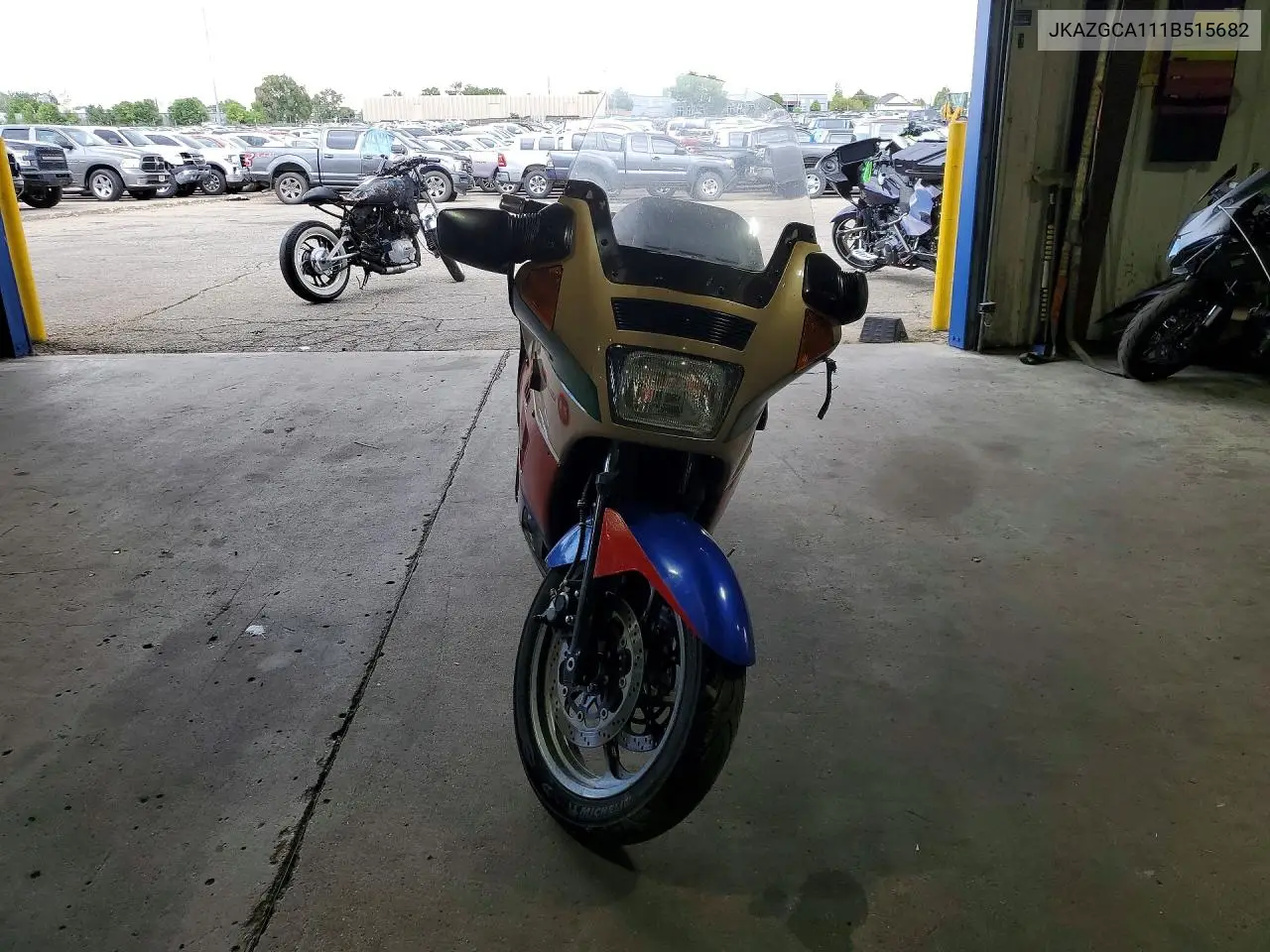 2001 Kawasaki Zg1000 VIN: JKAZGCA111B515682 Lot: 60452206