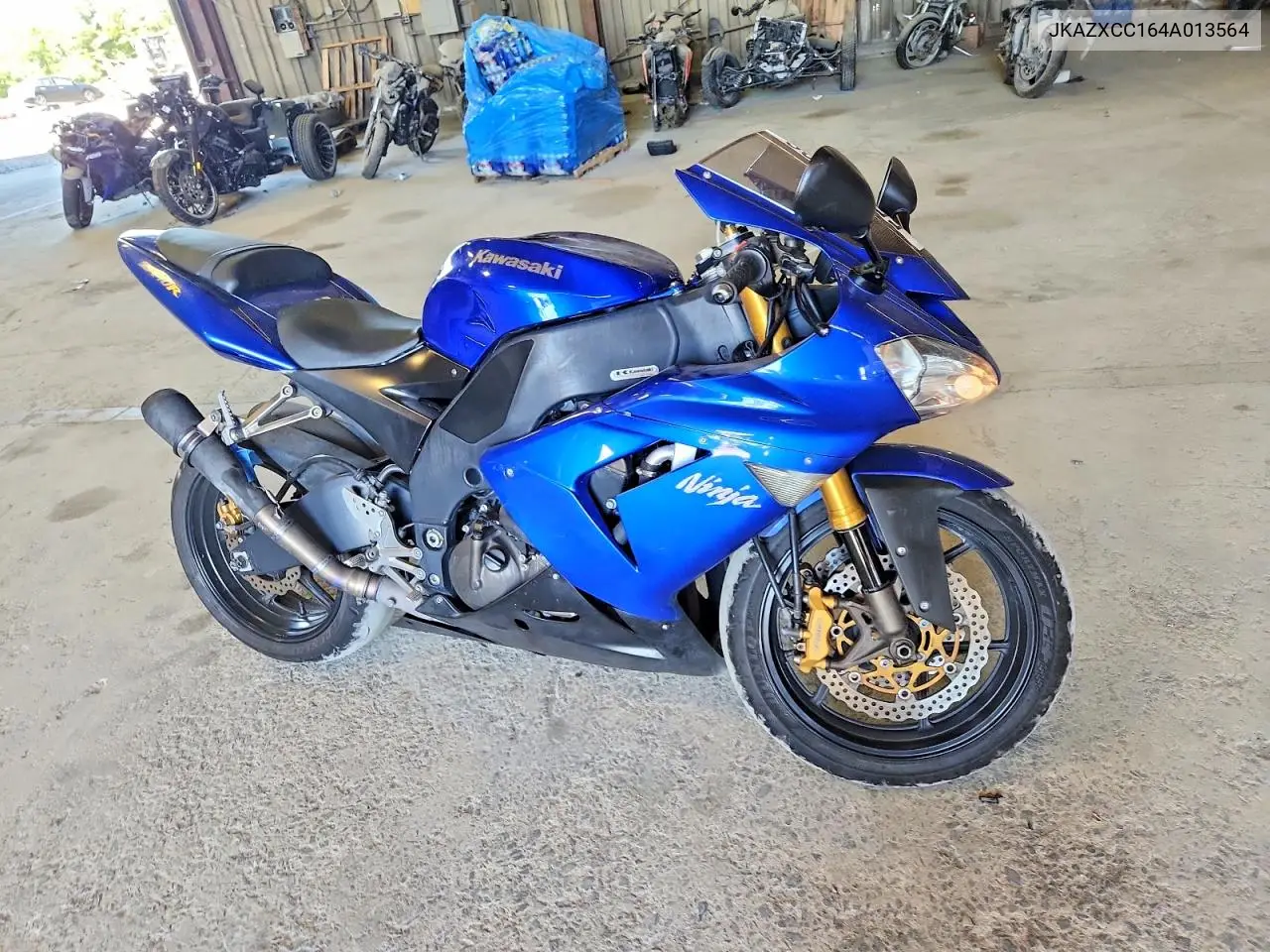 2004 Kawasaki Ninja Zx 10R VIN: JKAZXCC164A013564 Lot: 55338996