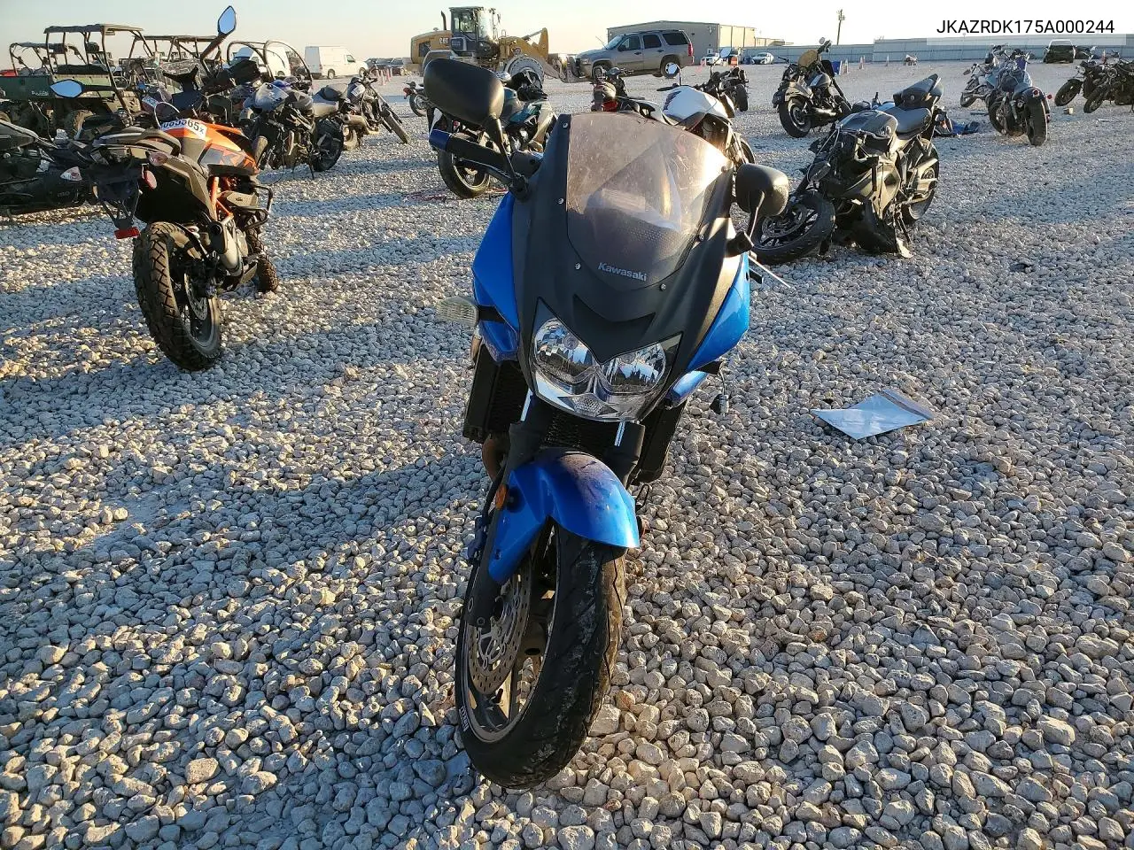 2005 Kawasaki Zr750 K1 VIN: JKAZRDK175A000244 Lot: 78931615