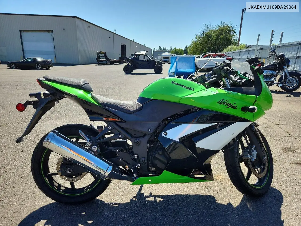 2009 Kawasaki Ex250 J VIN: JKAEXMJ109DA29064 Lot: 54017836