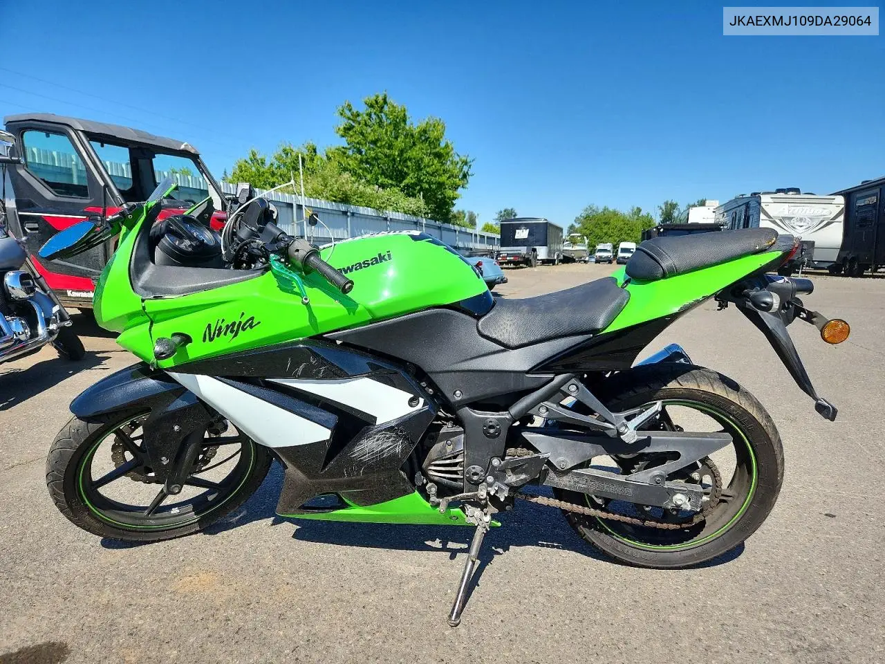2009 Kawasaki Ex250 J VIN: JKAEXMJ109DA29064 Lot: 54017836