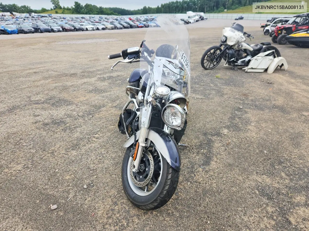 2011 Kawasaki Vn1700 C VIN: JKBVNRC15BA008131 Lot: 61756176