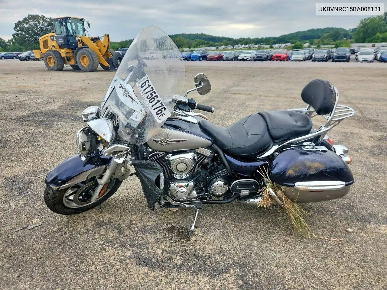 2011 Kawasaki Vn1700 C VIN: JKBVNRC15BA008131 Lot: 61756176