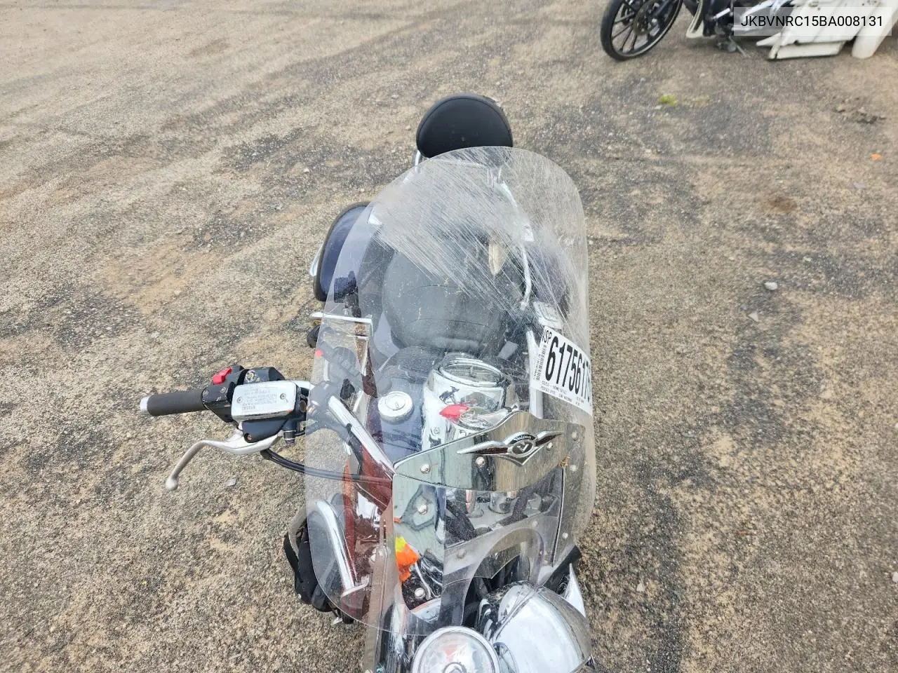 2011 Kawasaki Vn1700 C VIN: JKBVNRC15BA008131 Lot: 61756176