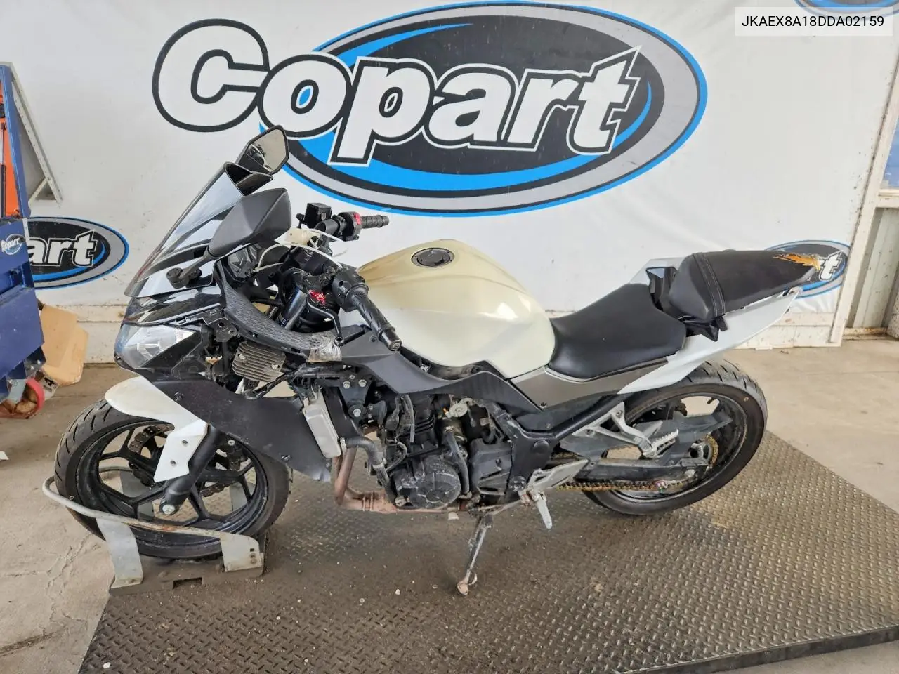 2013 Kawasaki Ex300 A VIN: JKAEX8A18DDA02159 Lot: 58368836