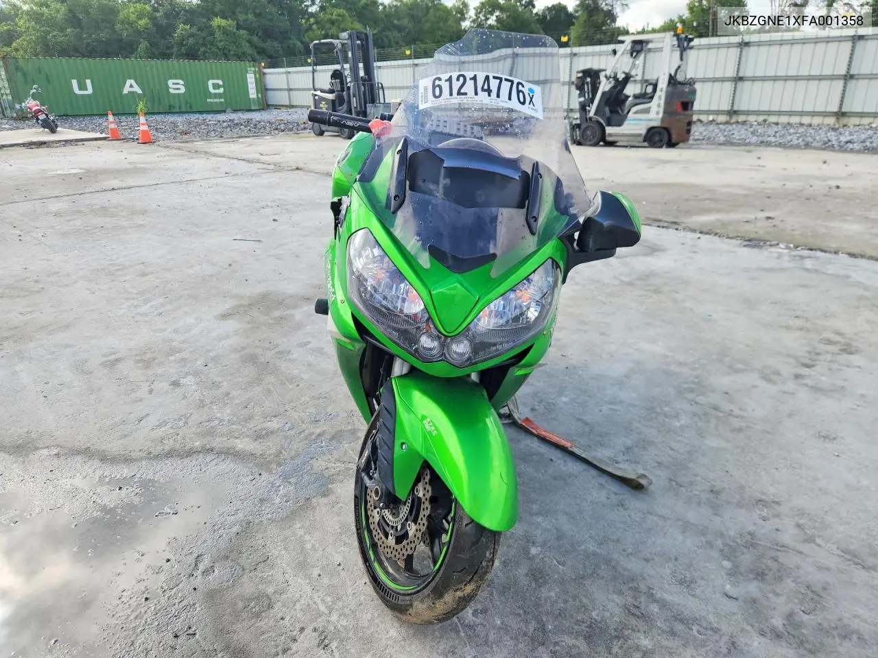 2015 Kawasaki Zg1400 E VIN: JKBZGNE1XFA001358 Lot: 61214776