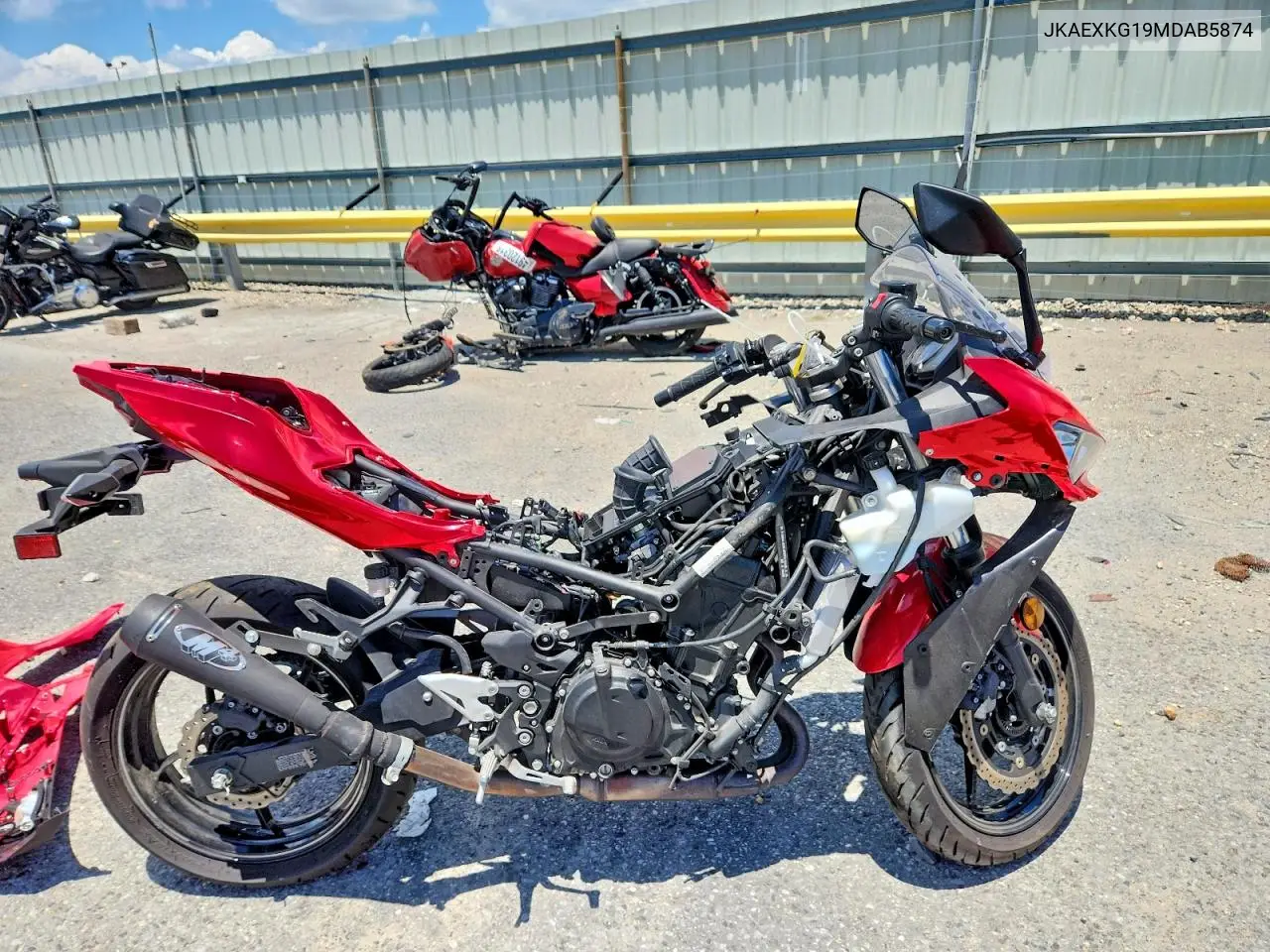 2021 Kawasaki Ex400 VIN: JKAEXKG19MDAB5874 Lot: 56719036