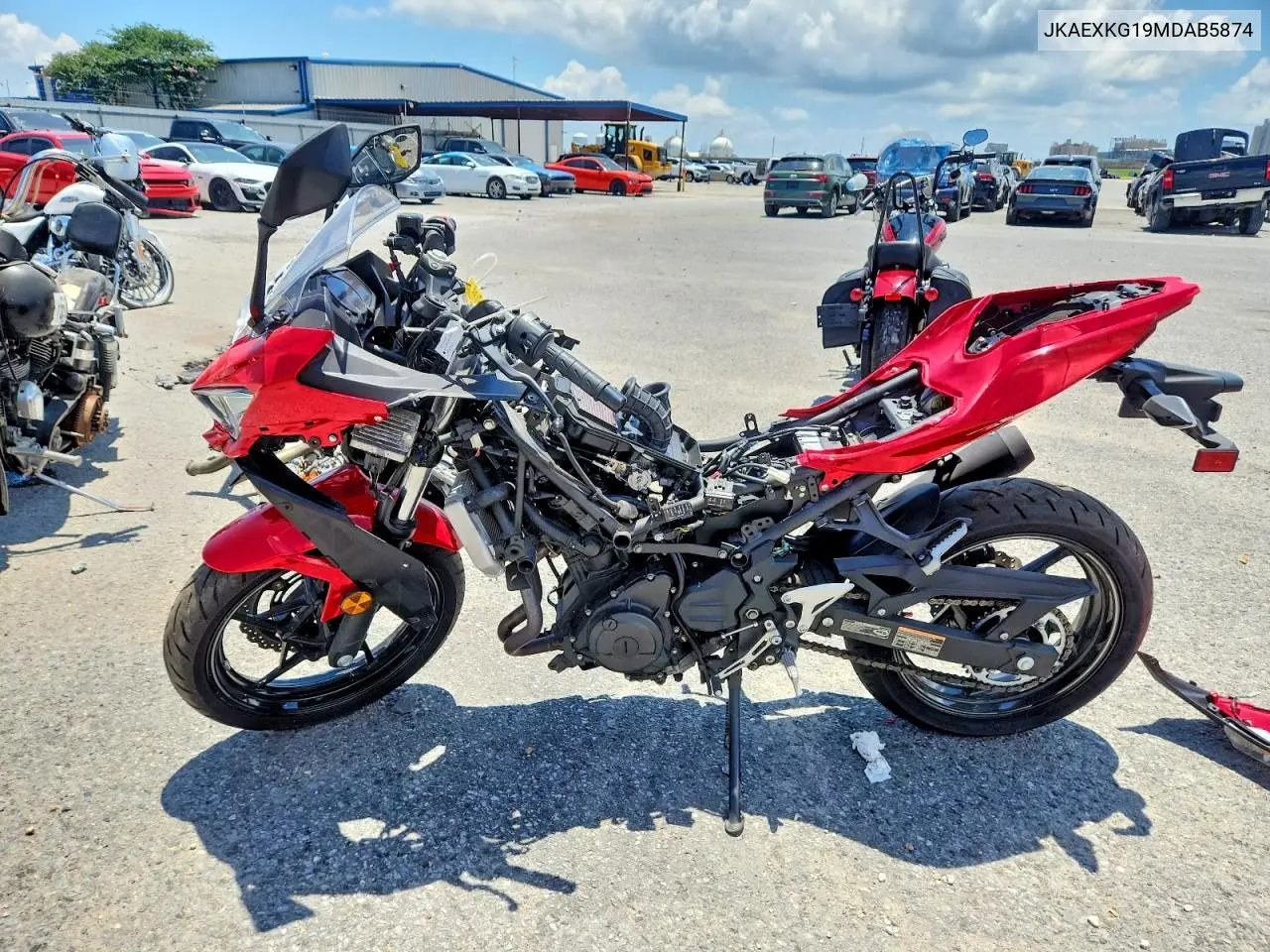 2021 Kawasaki Ex400 VIN: JKAEXKG19MDAB5874 Lot: 56719036
