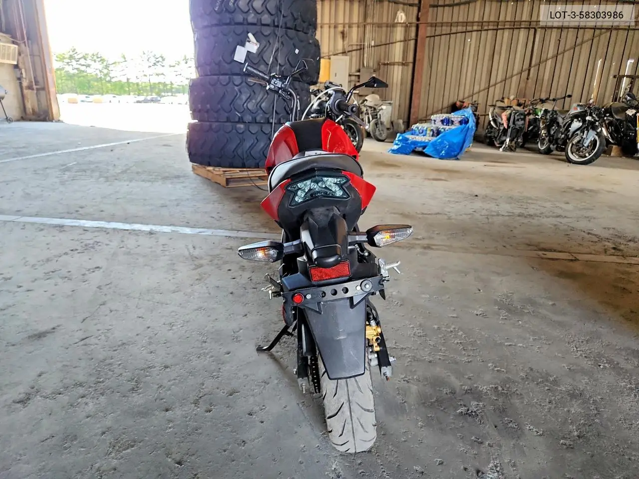 2023 Kawasaki Z125 Pro VIN: LOT-3-58303986 Lot: 58303986