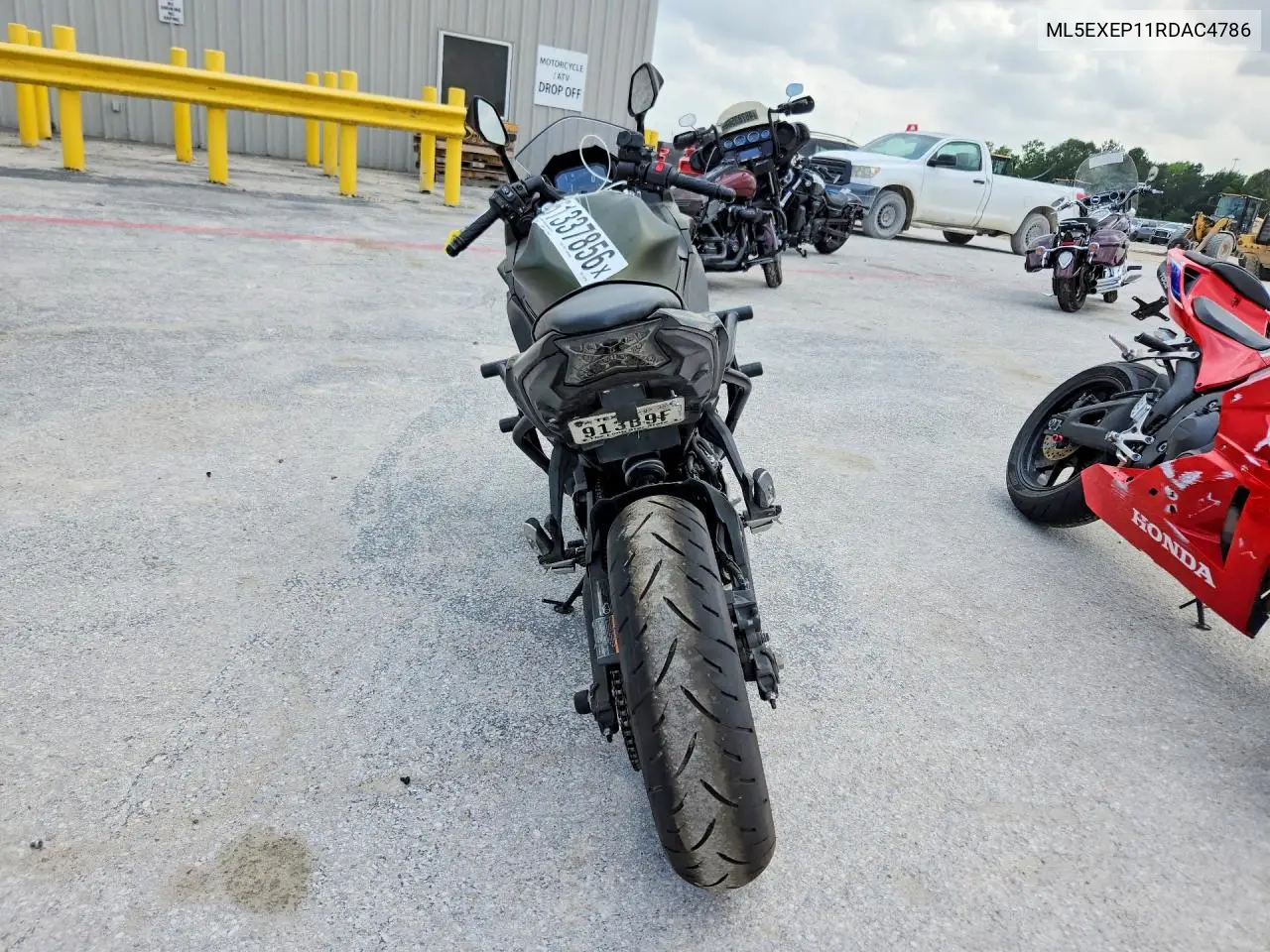 2024 Kawasaki Ex650 P VIN: ML5EXEP11RDAC4786 Lot: 51337856