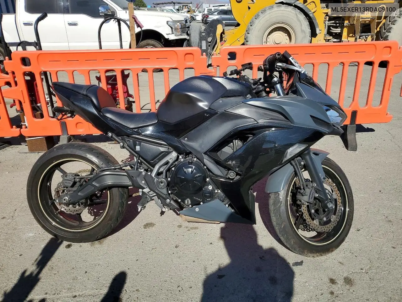 2024 Kawasaki Ex650 R VIN: ML5EXER13RDAC9100 Lot: 59712036