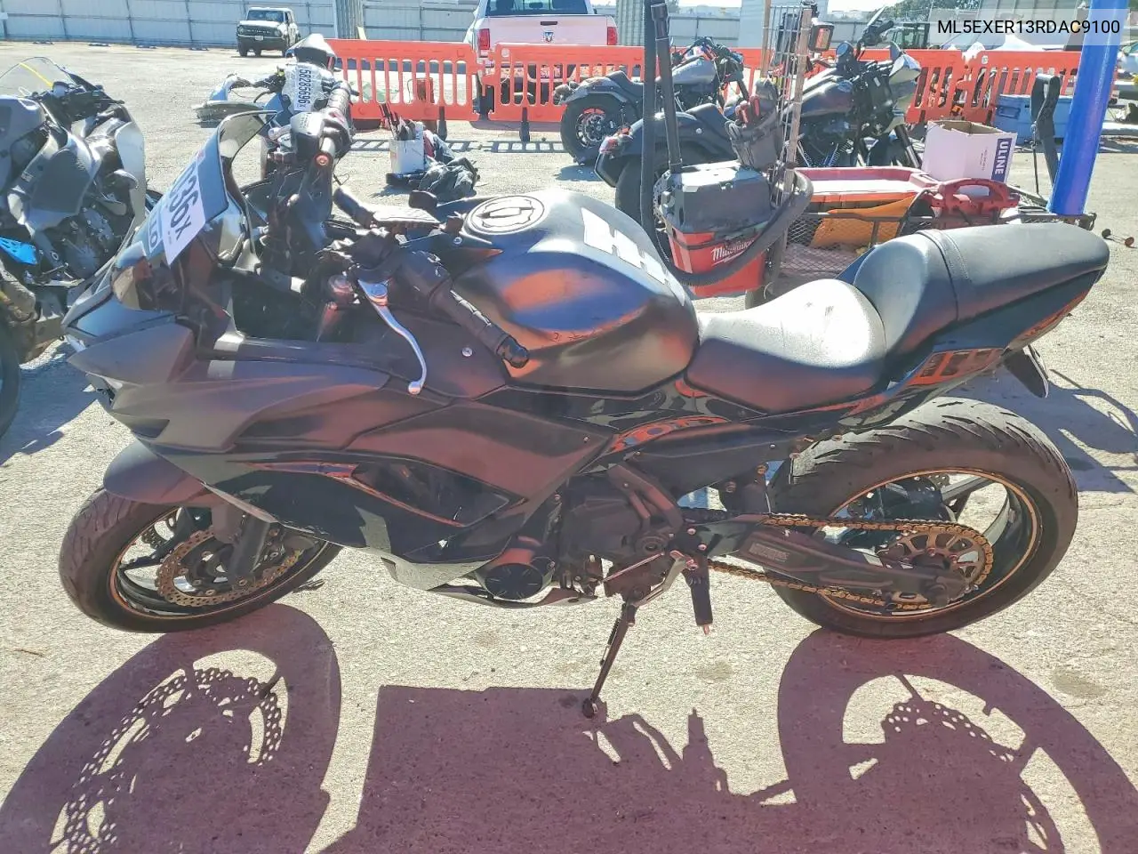 2024 Kawasaki Ex650 R VIN: ML5EXER13RDAC9100 Lot: 59712036