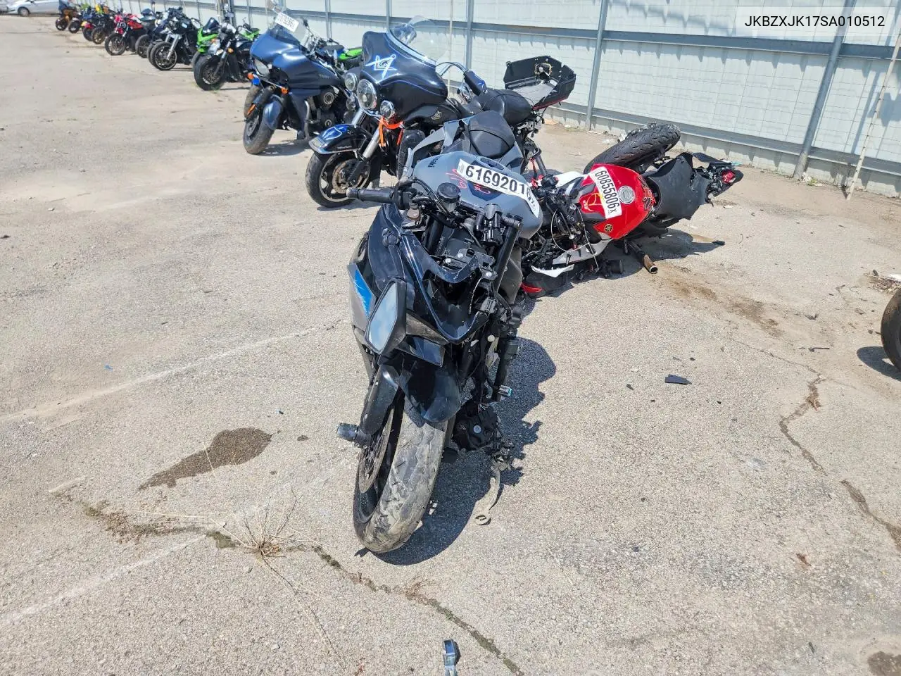 2025 Kawasaki Zx636 K VIN: JKBZXJK17SA010512 Lot: 61692016