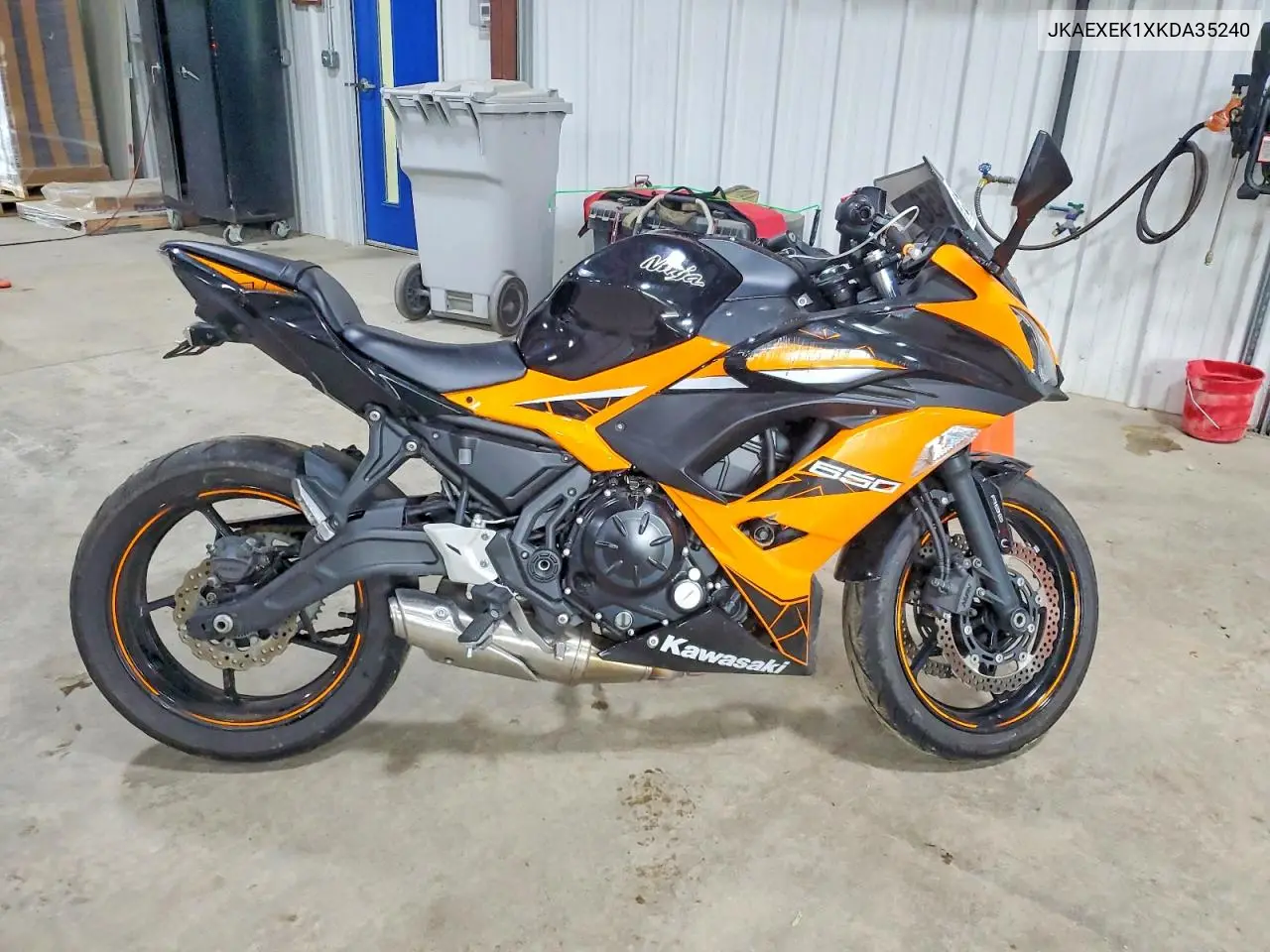 2019 Kawasaki Ex650 F VIN: JKAEXEK1XKDA35240 Lot: 51801456