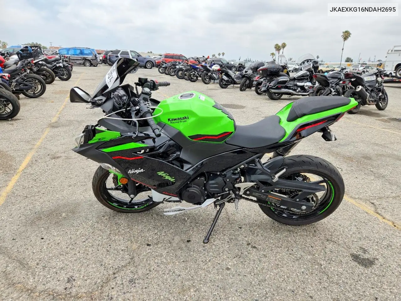 2022 Kawasaki Ex400 VIN: JKAEXKG16NDAH2695 Lot: 57939796