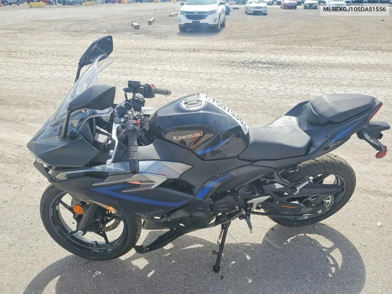 2025 Kawasaki Ex500 A VIN: ML5EXGJ10SDA51556 Lot: 57507536