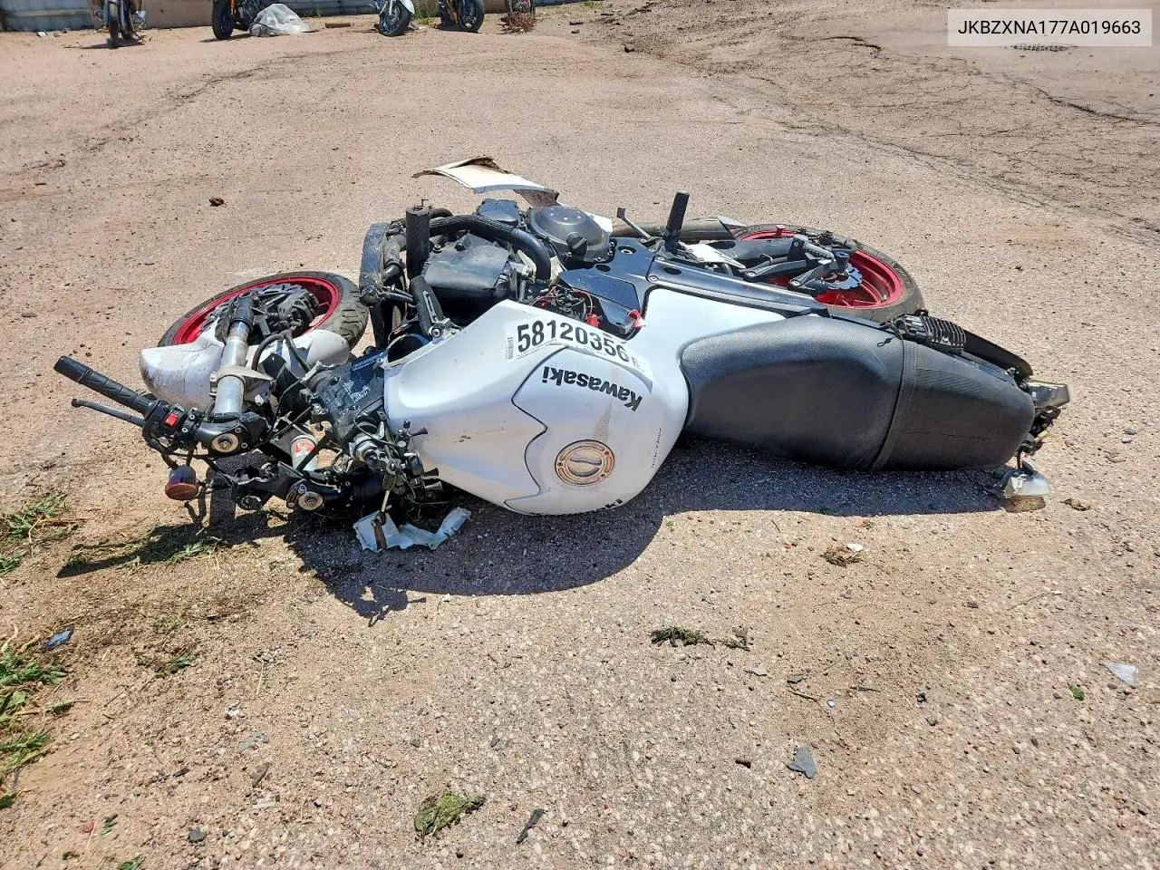 2007 Kawasaki Zx1400 A VIN: JKBZXNA177A019663 Lot: 58120356