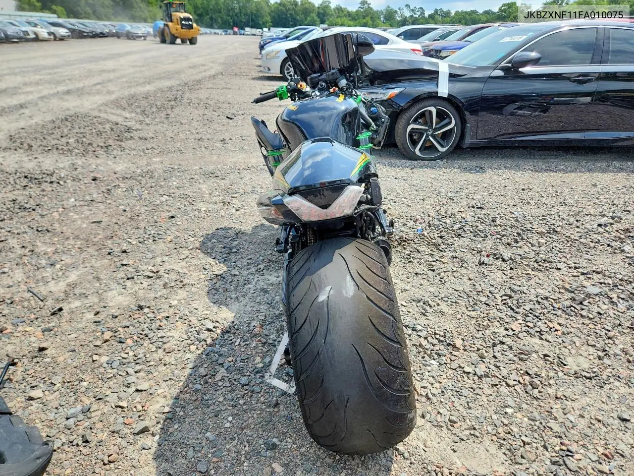2015 Kawasaki Zx1400 F VIN: JKBZXNF11FA010075 Lot: 58480106