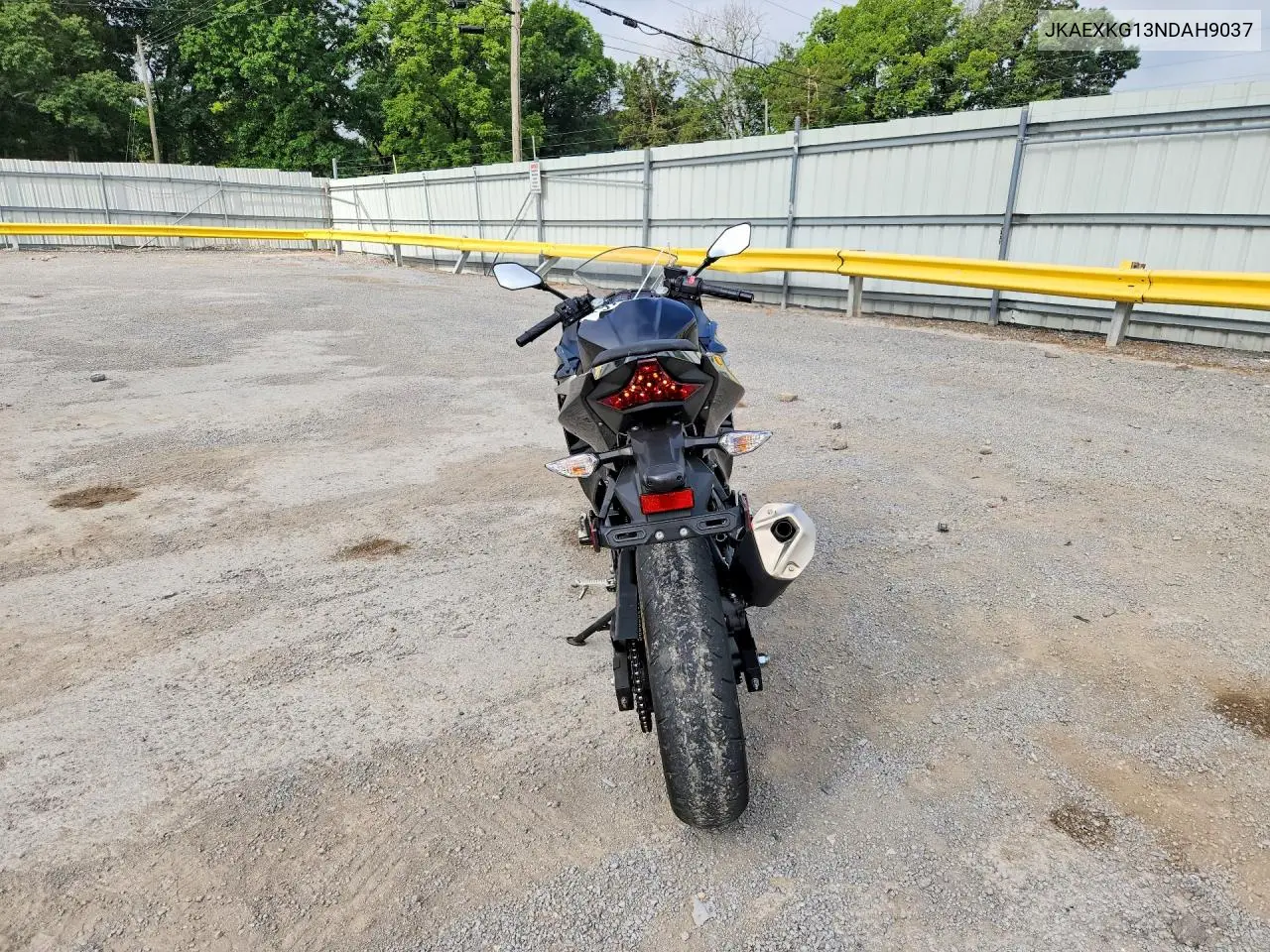 2022 Kawasaki Ex400 VIN: JKAEXKG13NDAH9037 Lot: 57535746
